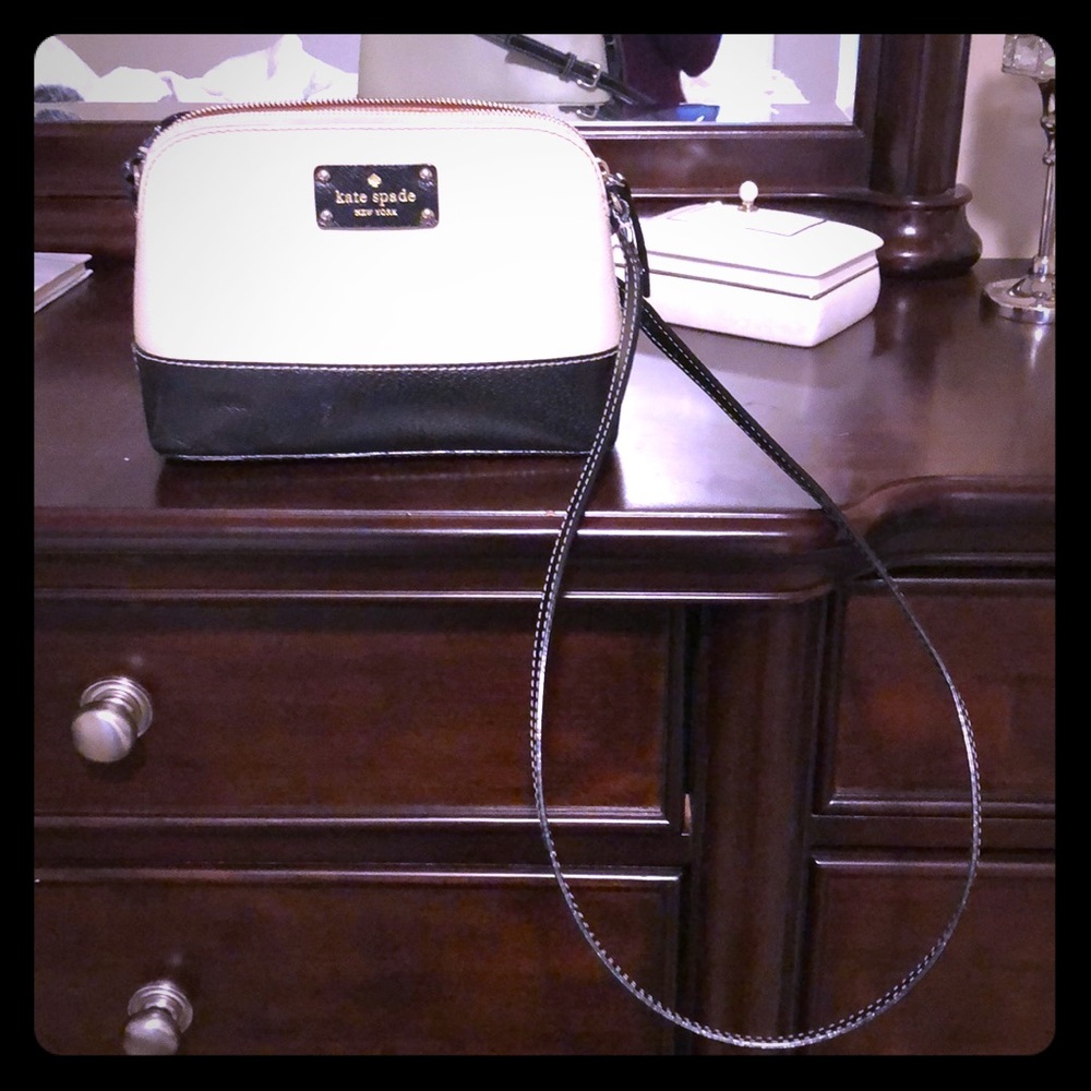 Kate spade crossbody purse